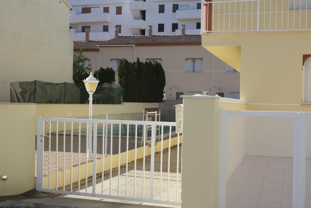 Alquileres Figuerola Oasis Park Apartment Peniscola Exterior photo